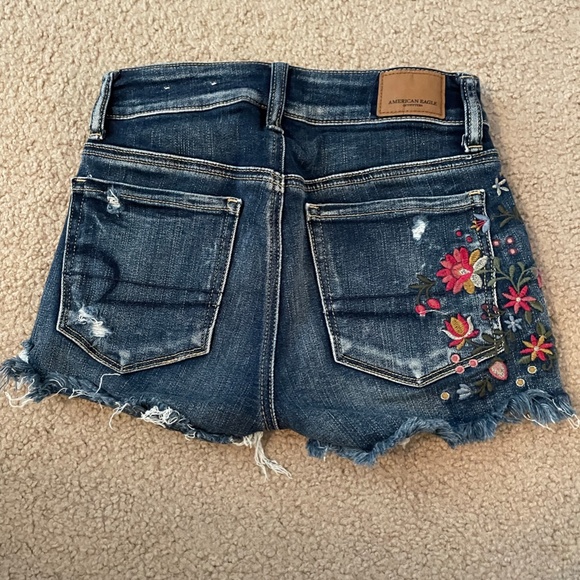 american eagle next level stretch jean shorts - Picture 2 of 2